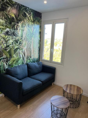 Appartement Nice ouest au calme 10 minutes de la plage